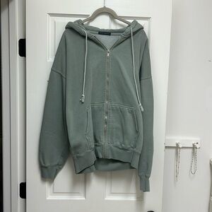 Brandy Melville zip up